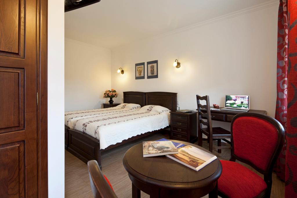 Quinta Do Sobral Guest House Figueiro Dos Vinhos Room photo
